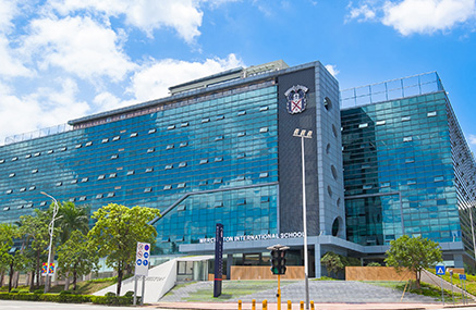 曼彻斯通城堡学校